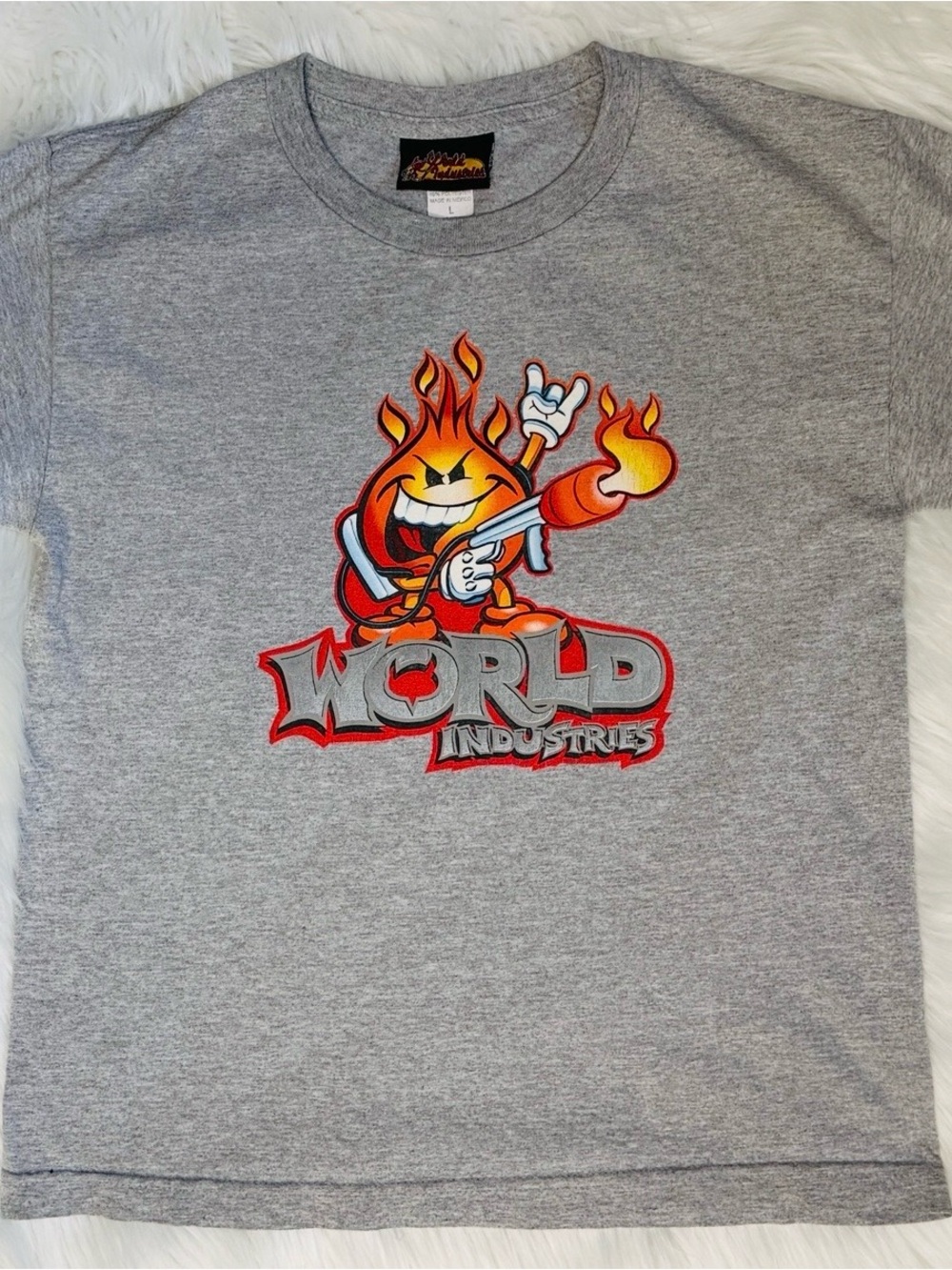 Vintage WORLD INDUSTRIES Flame Logo T-Shirt - Gray w/ Classic Graphics - 90s Y2K